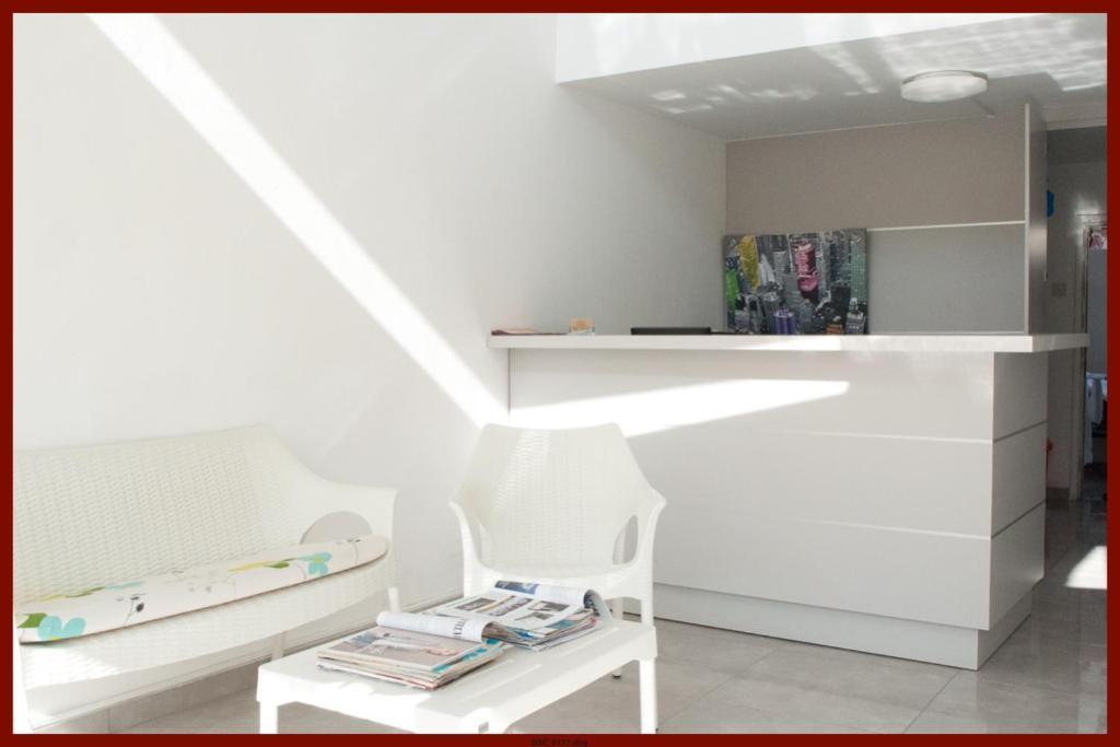 St. George Rent Rooms Larnaca Exterior photo